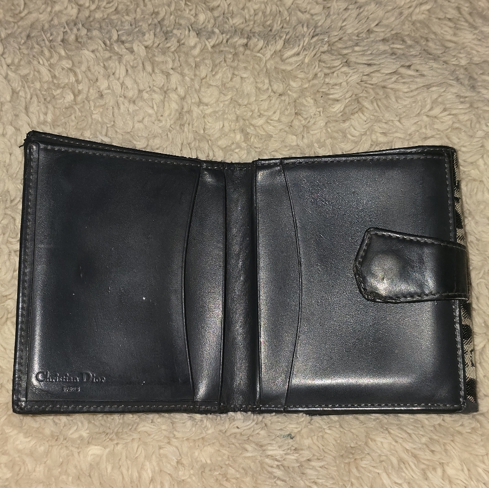 Dior Black and Cream Monogram Continental Wallet - Picture 12 of 16